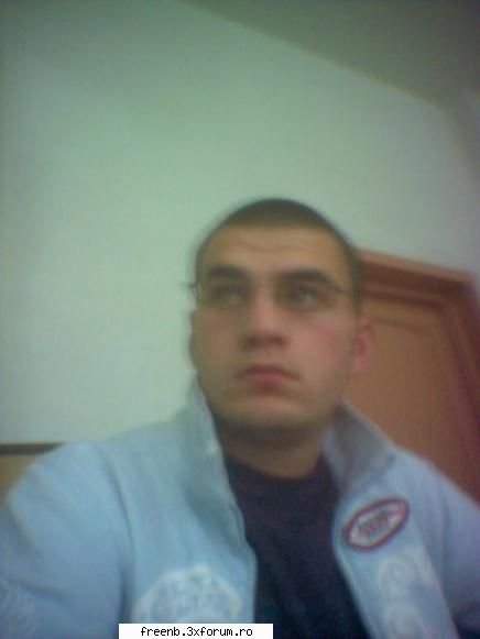 si eu pe aici.... toti vreau sa puneti :d